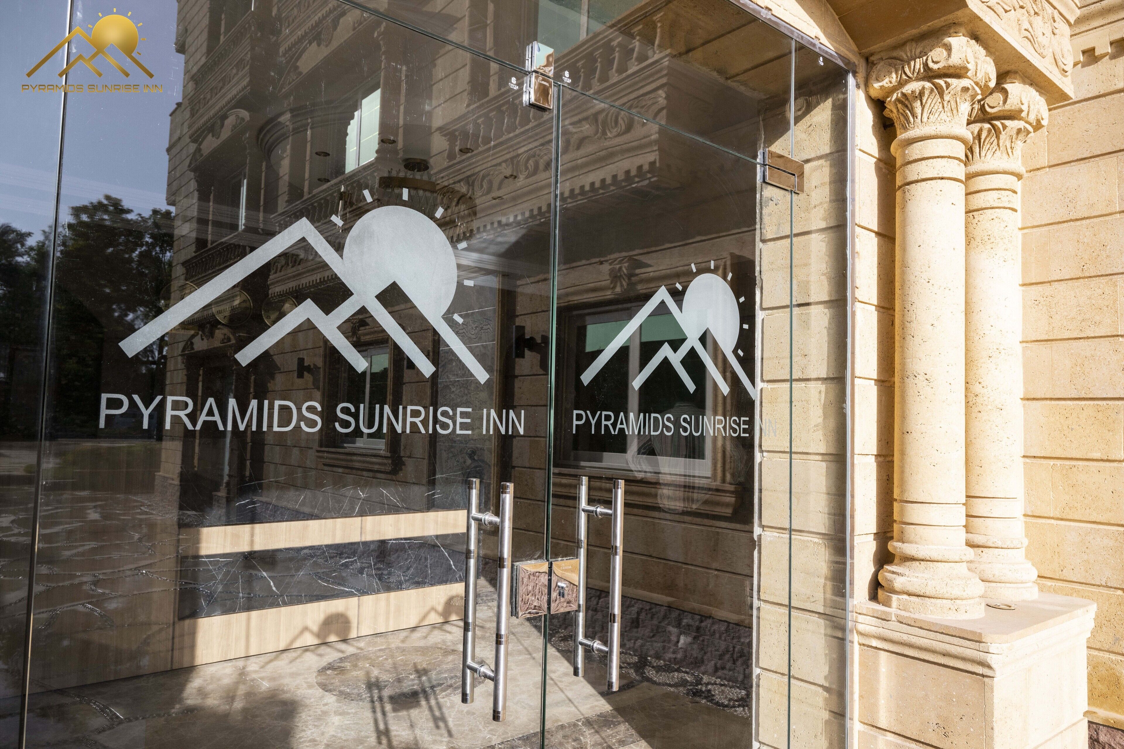 Photo - Pyramids sunrise inn