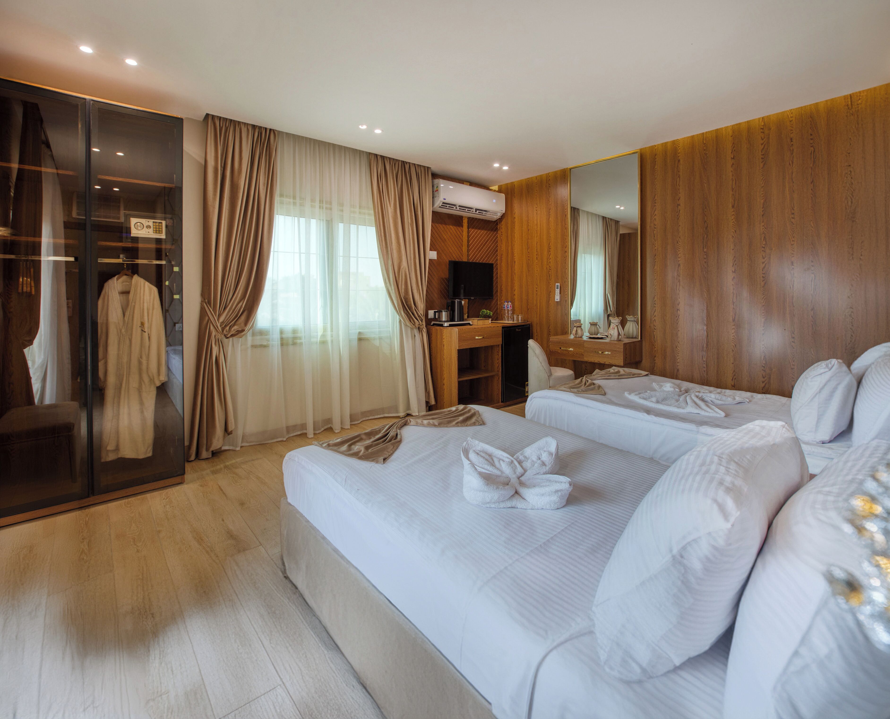 Photo - Pyramids sunrise inn