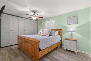 3 dormitorios, tabla de planchar con plancha, wifi gratis y ropa de cama