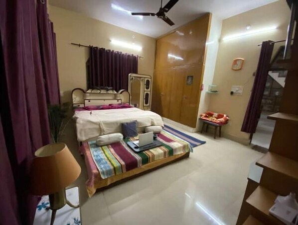 3 bedrooms