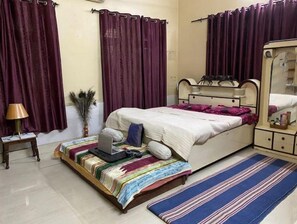 3 bedrooms