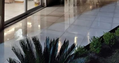 Hotel Golden Hills