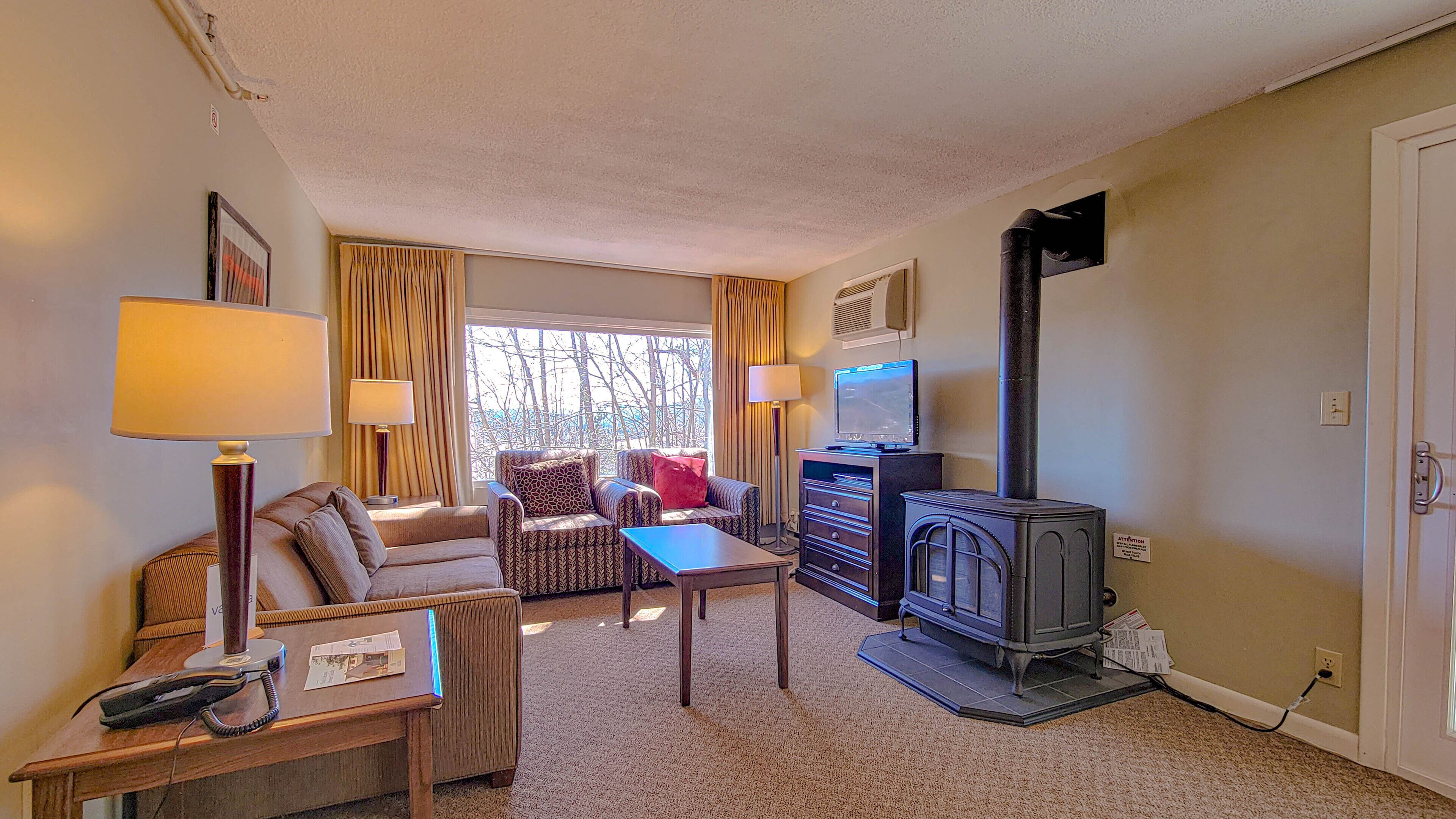 Stowe Ski Area Welcomes You