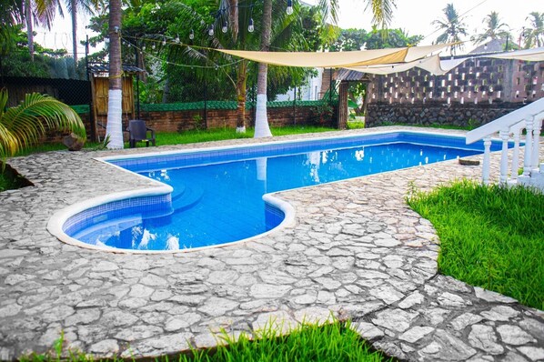 2 개의   야외 수영장