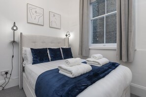 1 chambre, fer et planche à repasser, lit parapluie, Wi-Fi gratuit