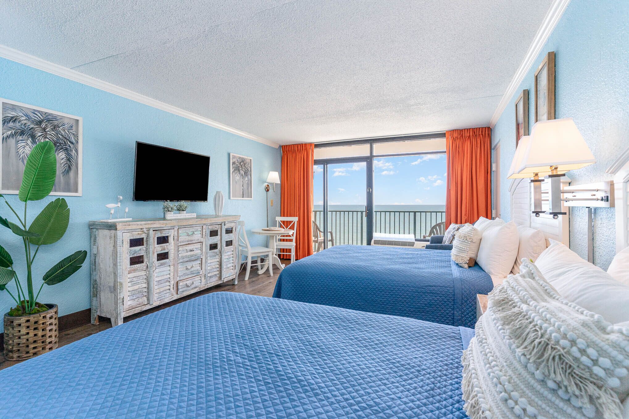 Stunning Oceanfront View! Indoor/Outdoor Pools!