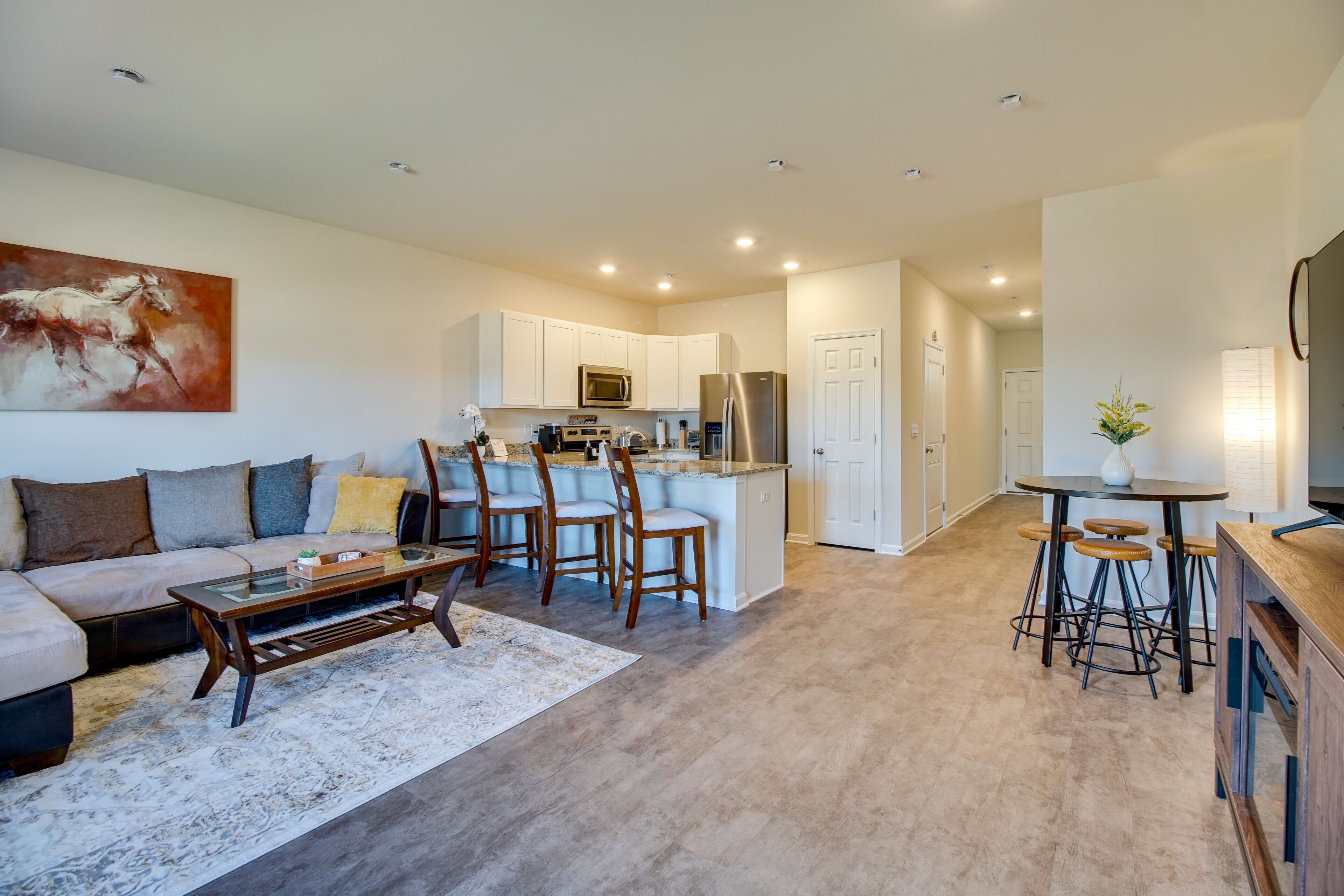 Charming Townhome < 1 Mi to Zoo & Luray Caverns!