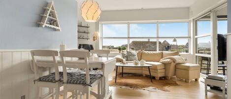 تلفزيون ذكي، مشغل دي في دي، ستيريو