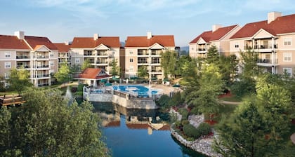 2BD Deluxe/Branson - w/Pools, Barbecue, Gym!