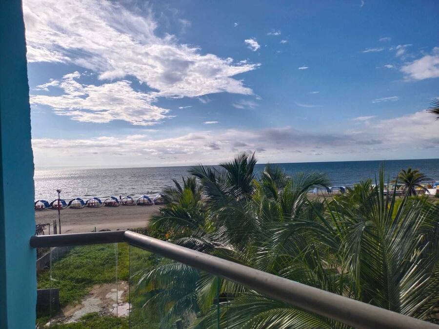 Suíte estúdio panorâmica, vista para o mar | Escrivaninha, quartos à prova de som, ferros/tábuas de passar roupa