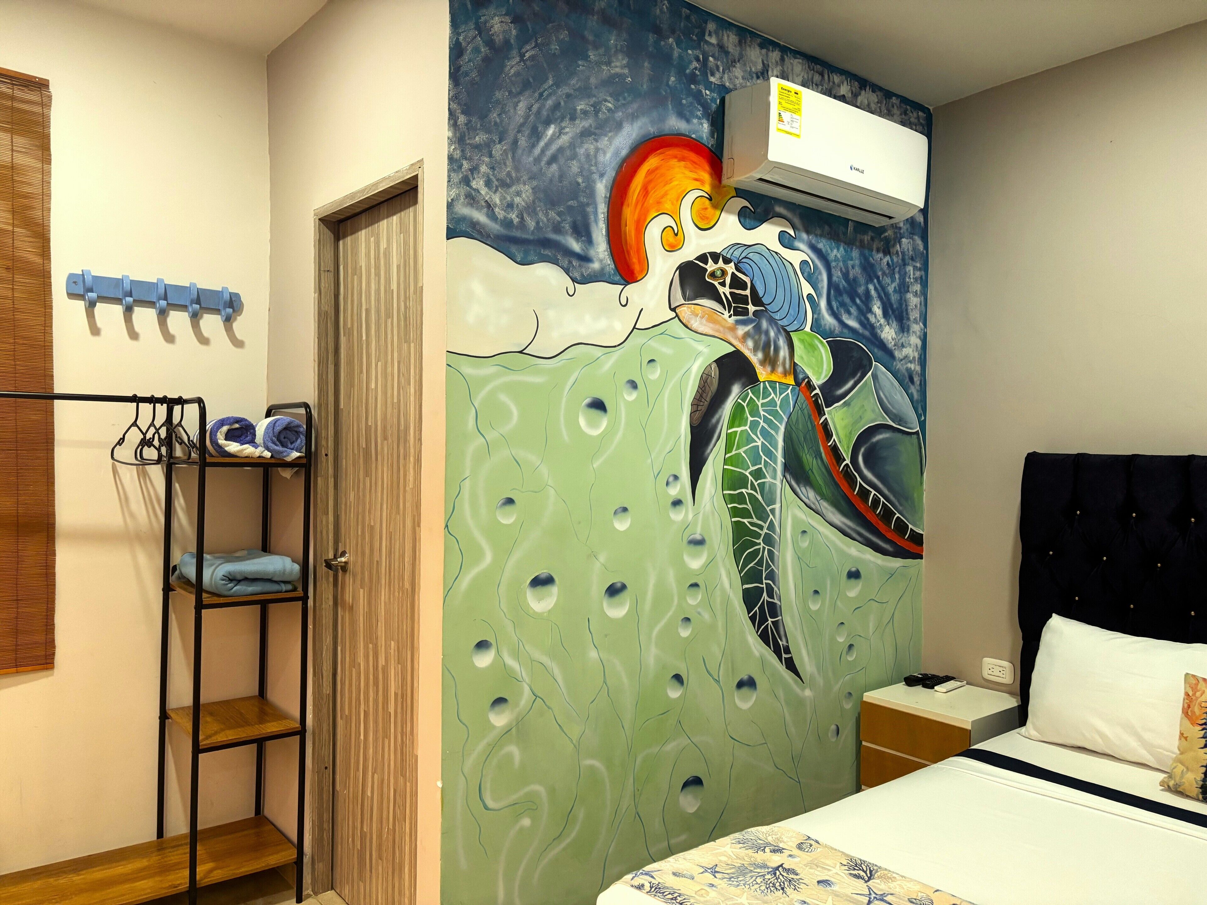 Doppia Standard, vista città | Una scrivania, insonorizzazione, ferro/asse da stiro, Wi-Fi gratuito