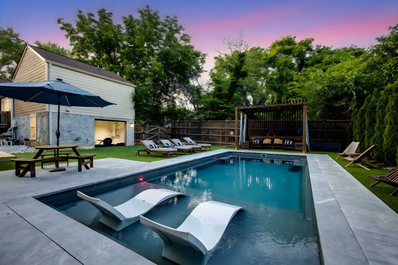 Pool