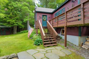 Exterior - Honey Paws Inn: Wilmington Home 6 Mi to Mount Snow (Wilmington)