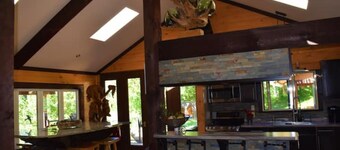 The Casita: 2 bedroom Cottage with Hot tub