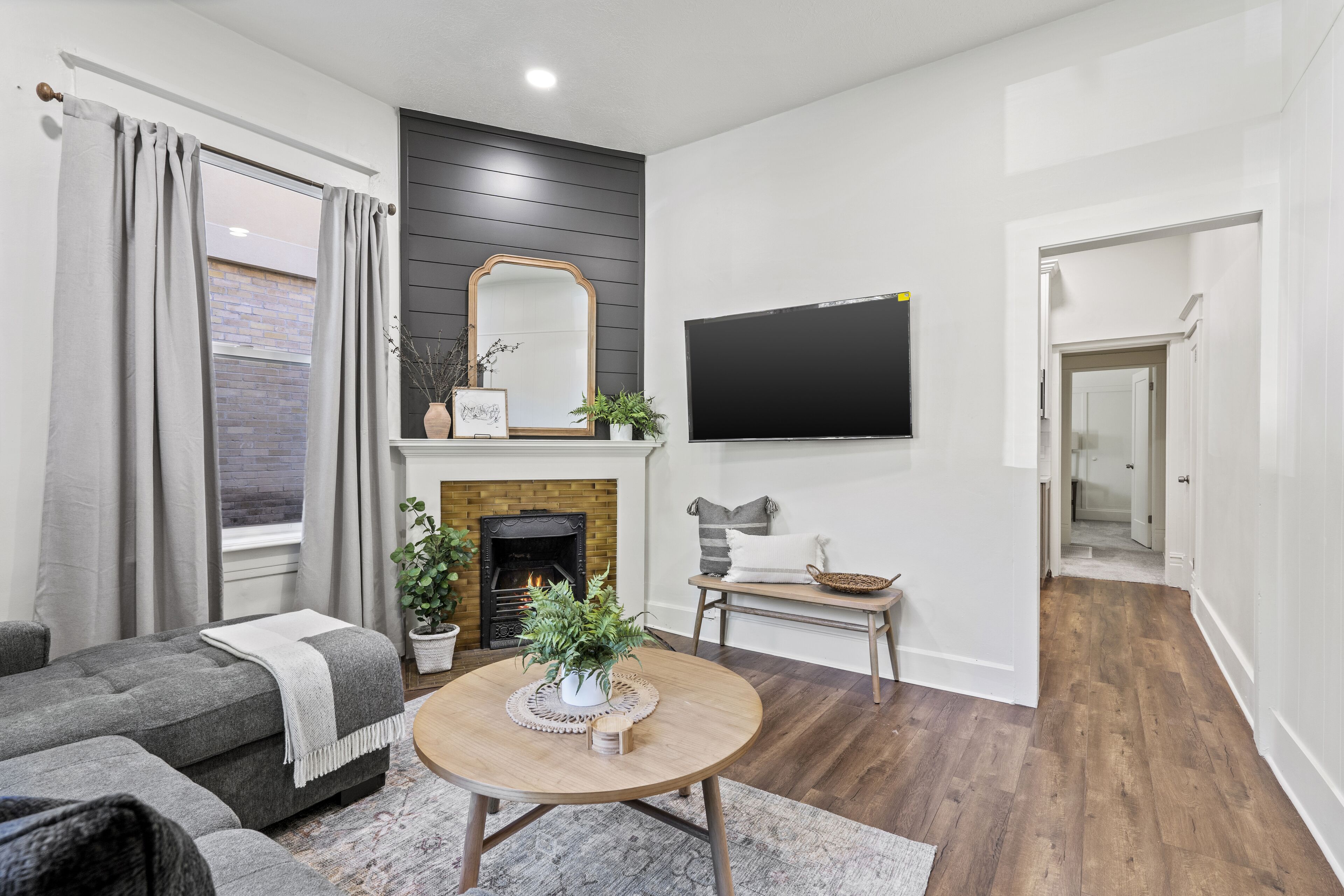 Stunning Historic Home Walk to U