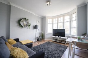 Living area - Flat in Bournemouth (Bournemouth)