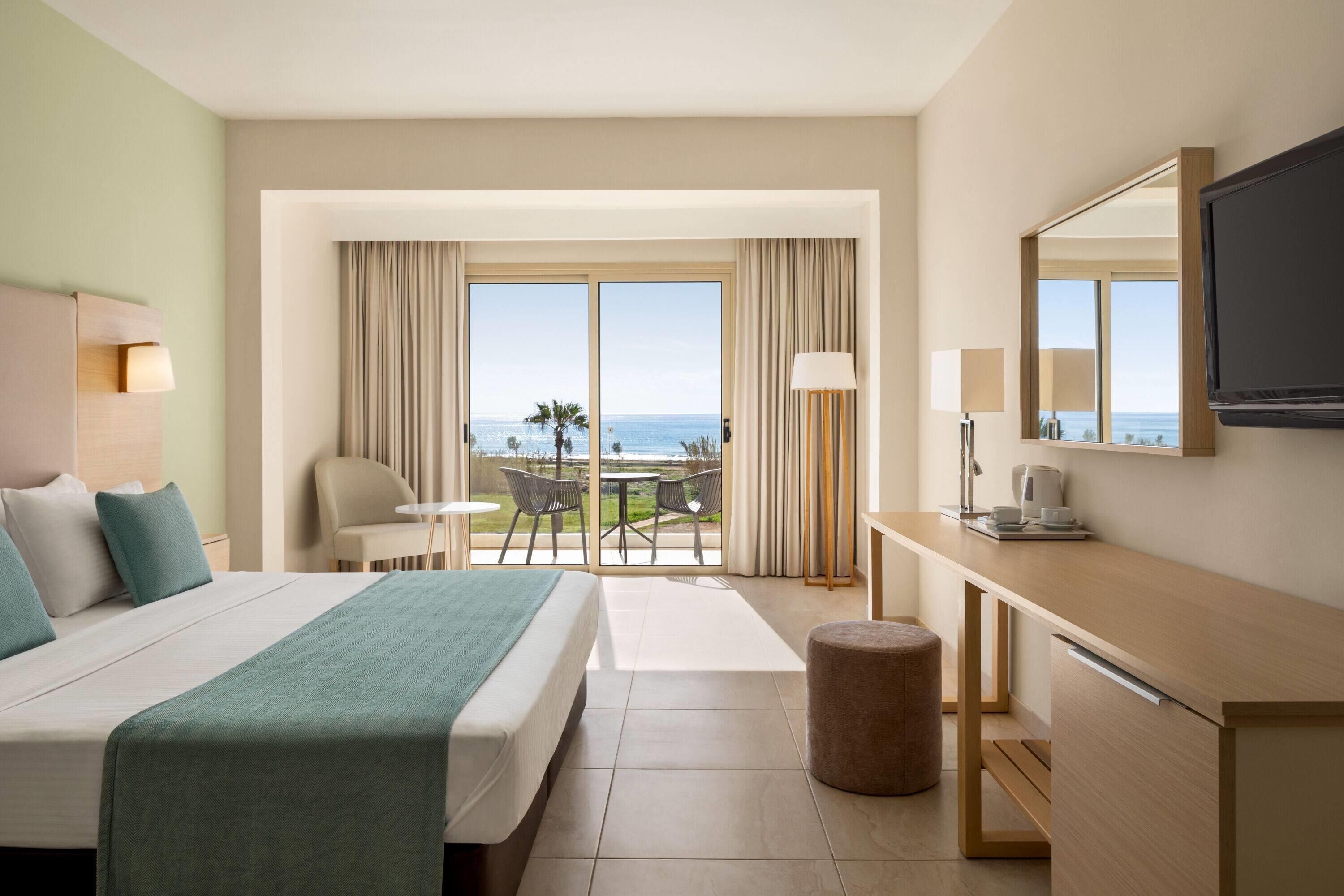 Photo - Ramada Hotel & Suites by Wyndham Ayia Napa