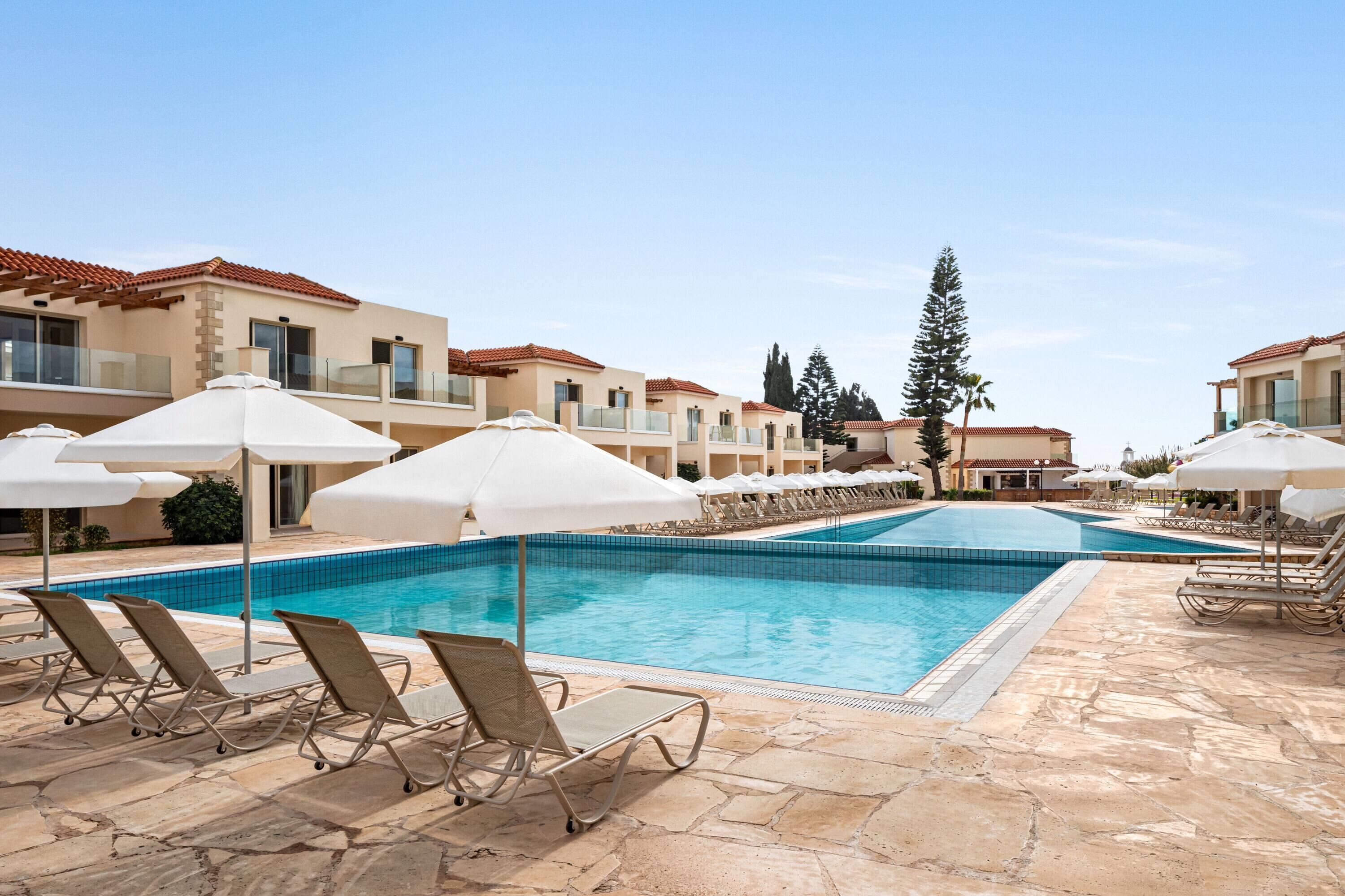 Photo - Ramada Hotel & Suites by Wyndham Ayia Napa