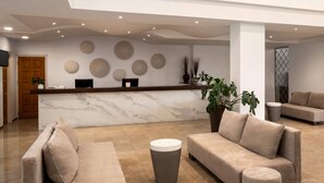 Lobby - Freij Resort by Marissol (Ayia Napa)