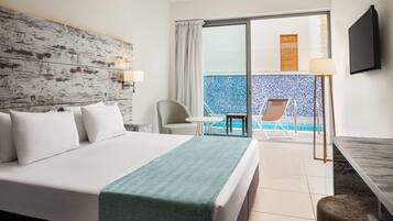 In-room safe, desk, free cots/infant beds, free WiFi