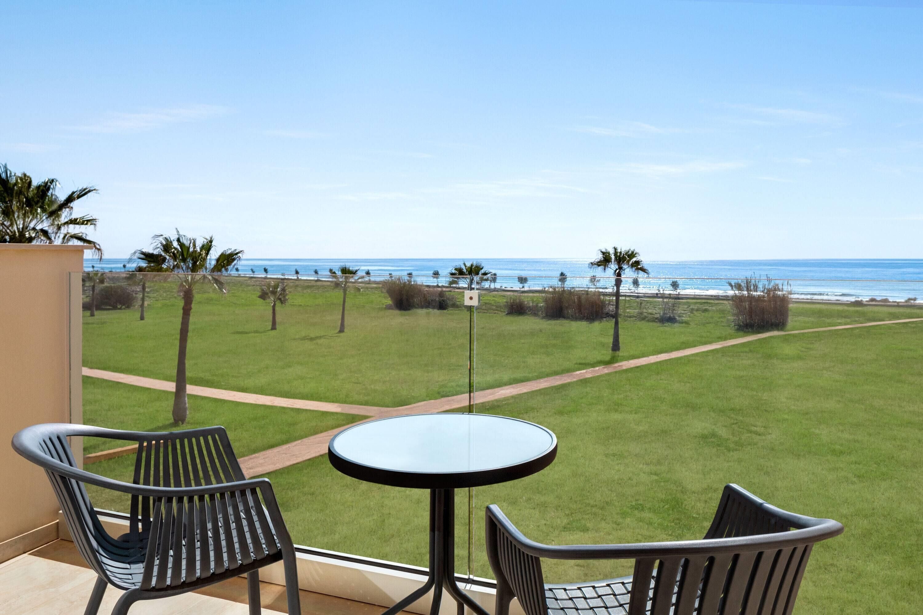 Photo - Ramada Hotel & Suites by Wyndham Ayia Napa