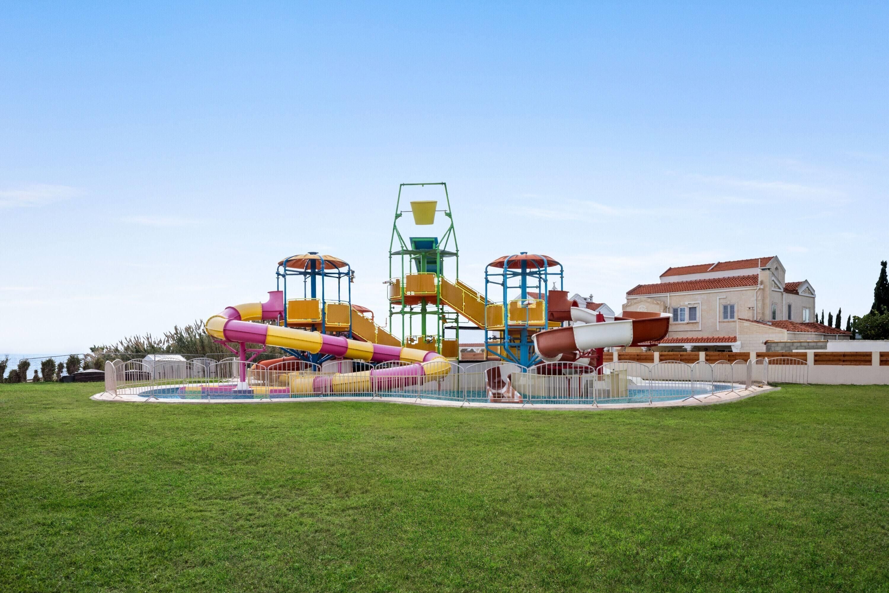 Photo - Ramada Hotel & Suites by Wyndham Ayia Napa
