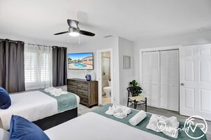 House (6 Bedrooms) | 6 bedrooms, iron/ironing board, bed sheets