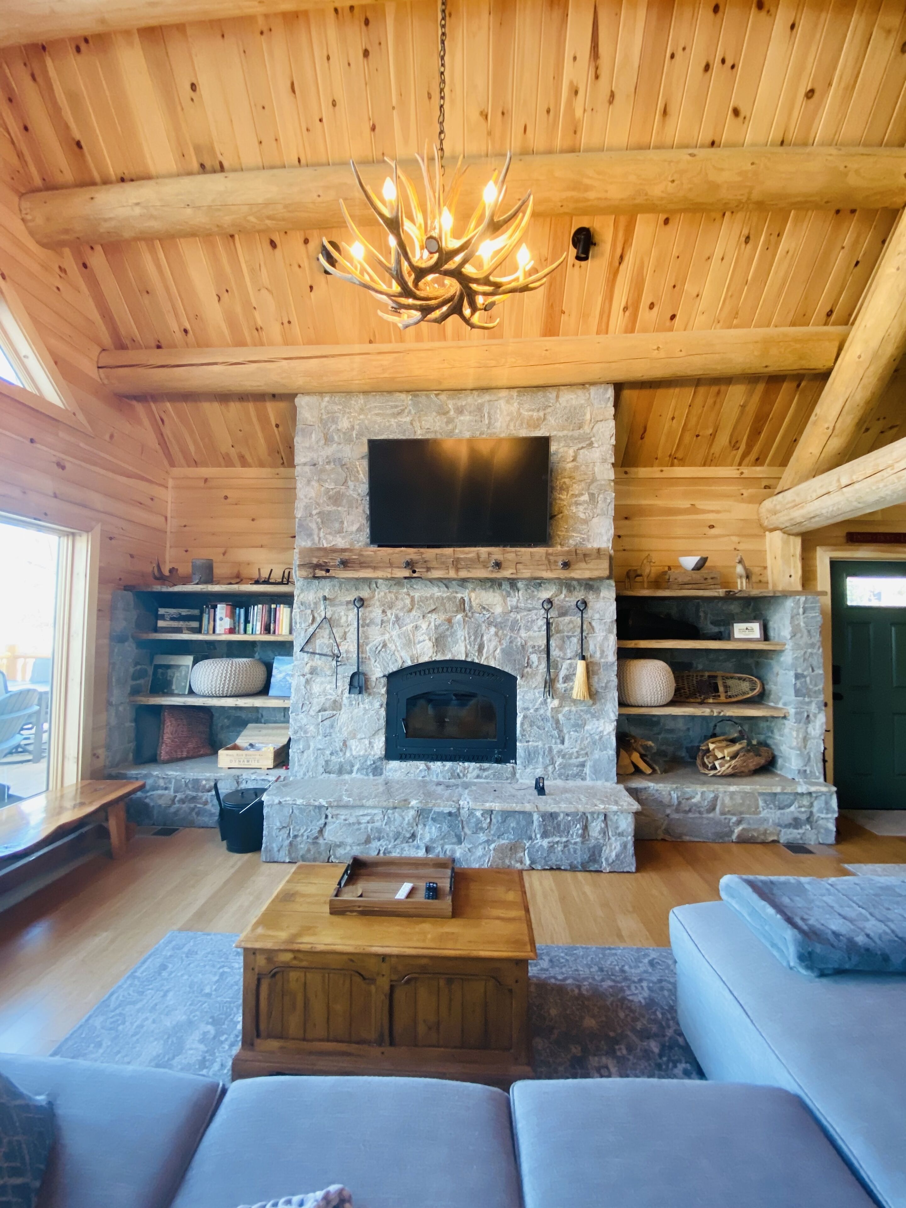 Brand New Log Home in Chester Ca, Meadow View