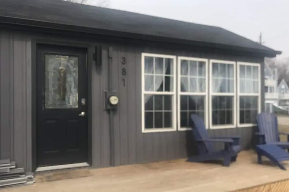 Lakeview cottage-10 min walk to main beach