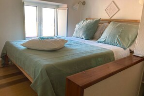 2 bedrooms, Internet