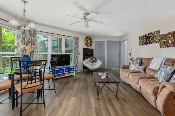 Wherever you sit, you can enjoy the view. Even while watching TV!