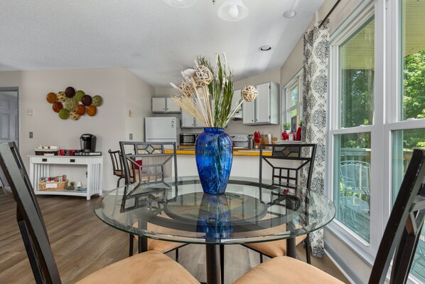 تناول الطعام