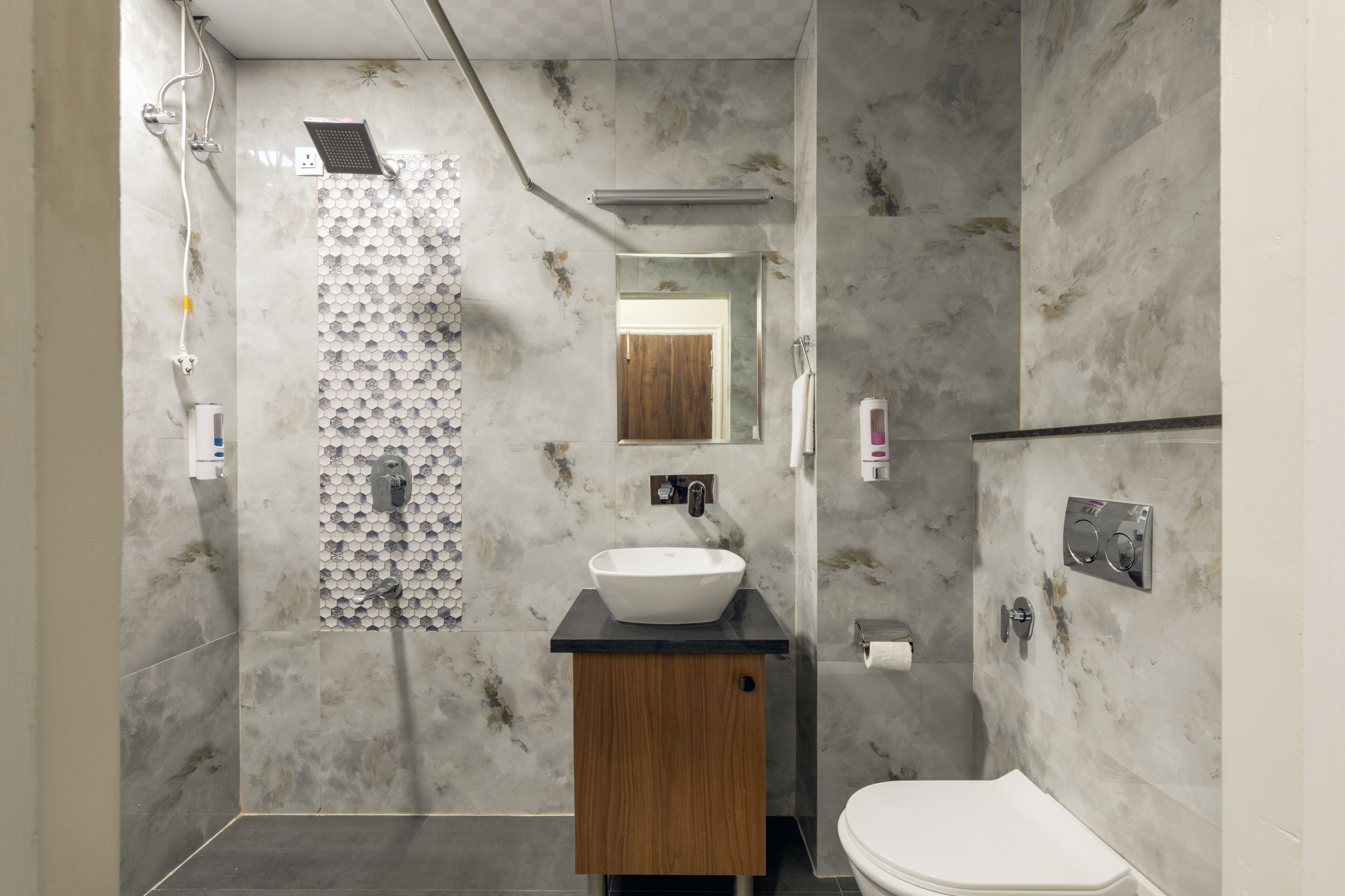 Bardias Homestay@JohriBazar - Live with the heritage of Pink city, Jaipur.