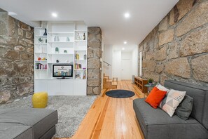 TV, books