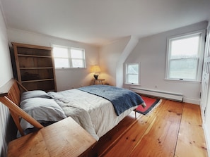 Room - River Front (Arundel)