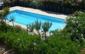Pool - ??? Bel Appartement Rénové – 6 Pers – Terrasse + Garage – Piscines – Rive Gauche (LE GRAU DU ROI)