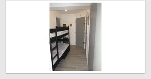 1 bedroom - ??? Bel Appartement Rénové – 6 Pers – Terrasse + Garage – Piscines – Rive Gauche (LE GRAU DU ROI)