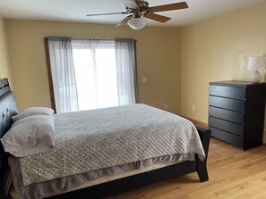 4 bedrooms, travel cot, free WiFi, bed sheets