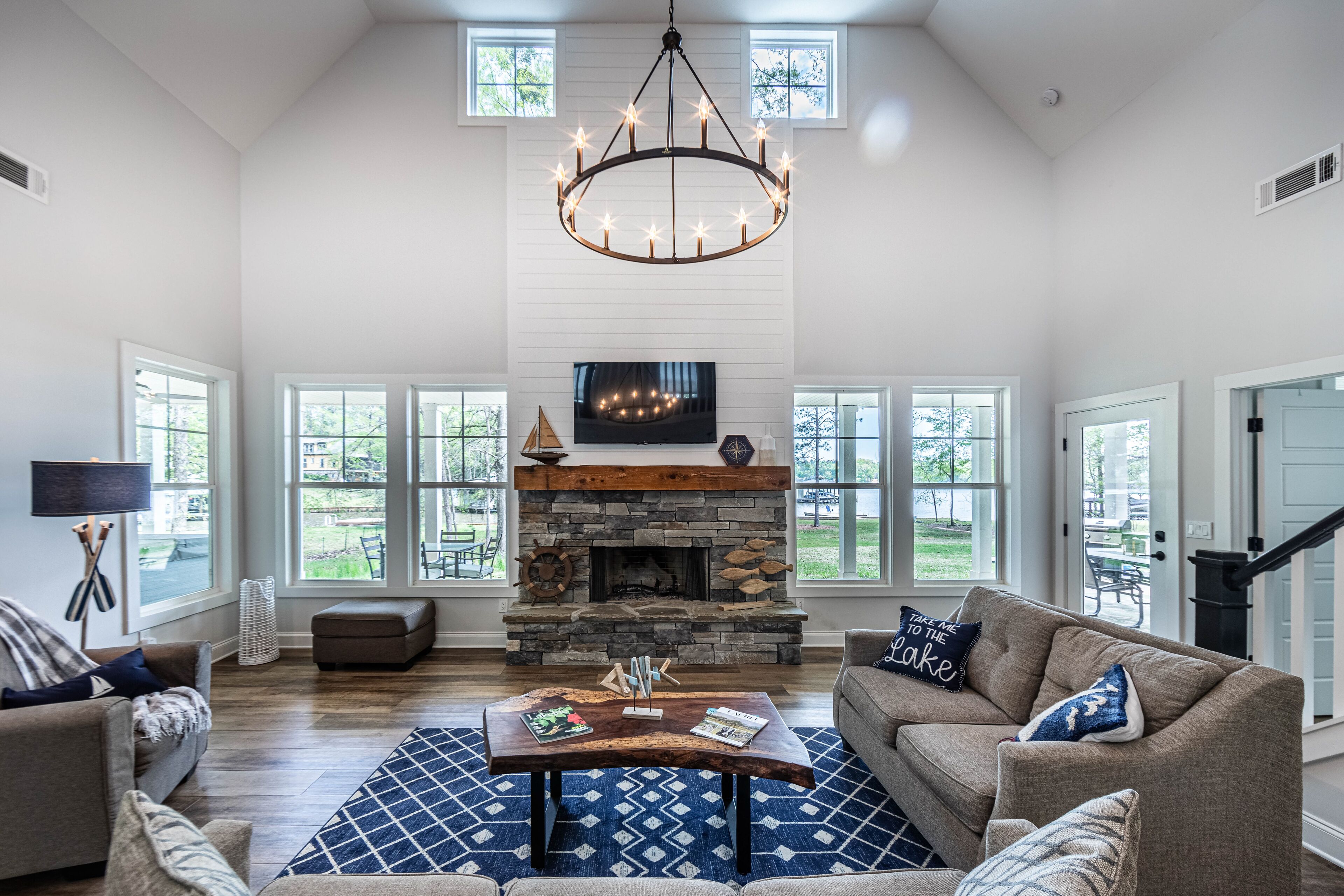 Luxe, lakefront home with private hot tub, dock, kayaks & firepit - dog-friendly