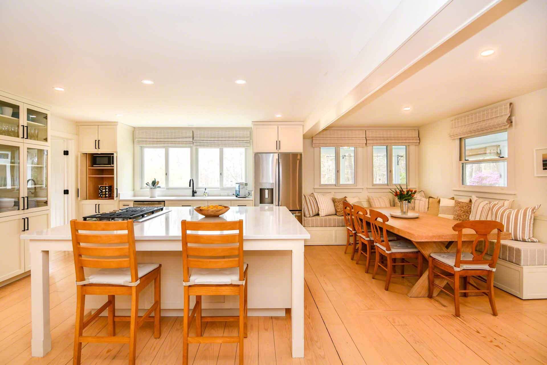 Renovated Sweet Retreat In Oak Bluffs