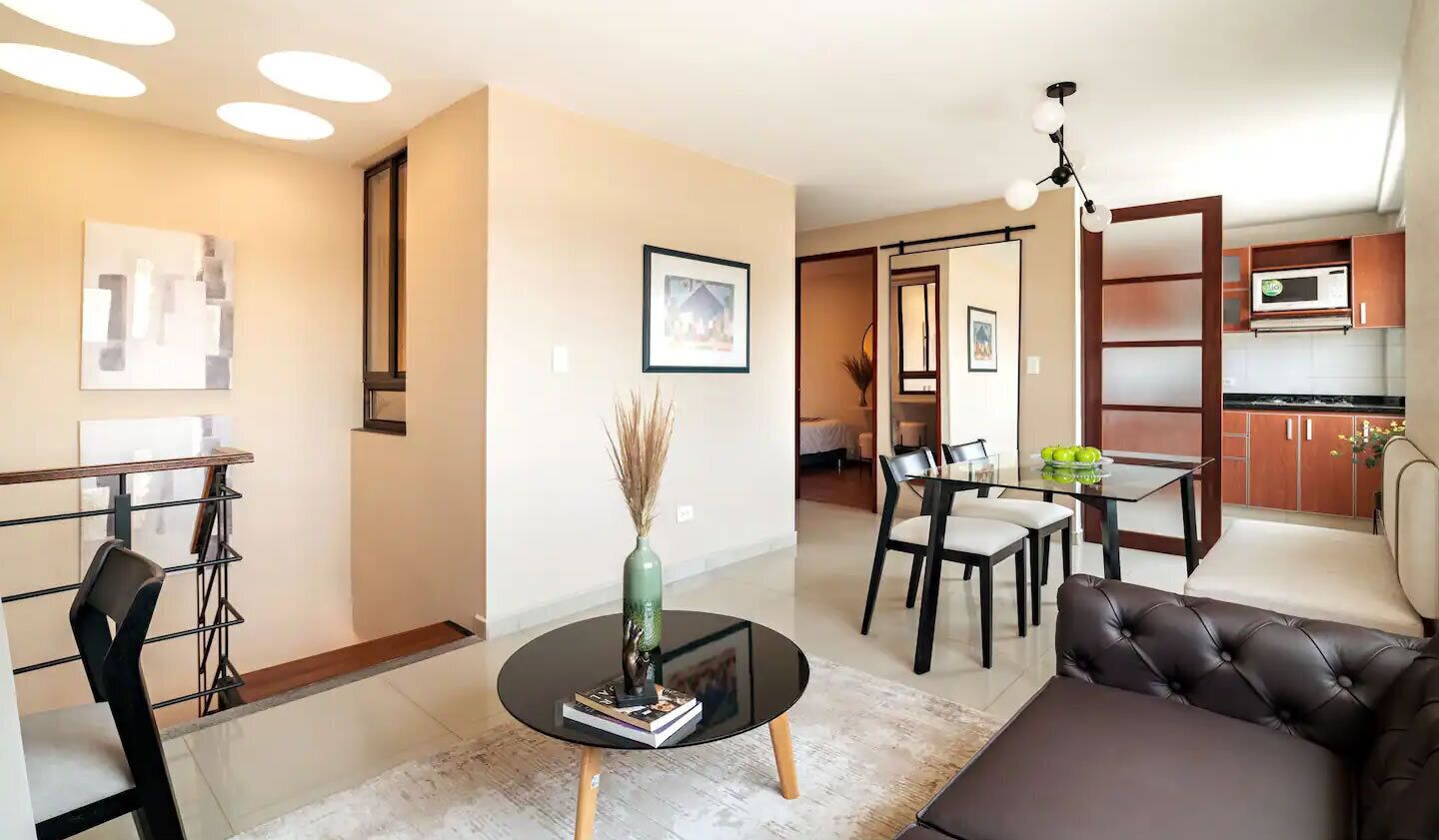 Dreamy duplex near the airport