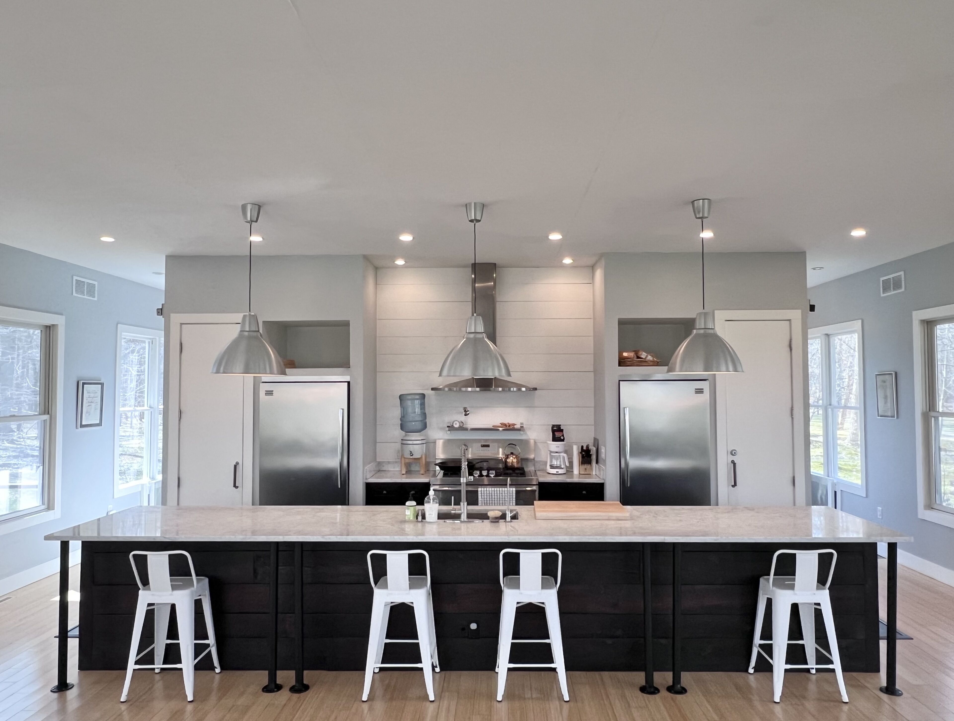 NEW LISTING!!!<br>Family Friendly, incredible, MUST SEE home!