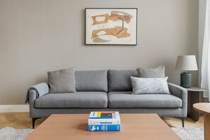 Télévision, chaîne hi-fi