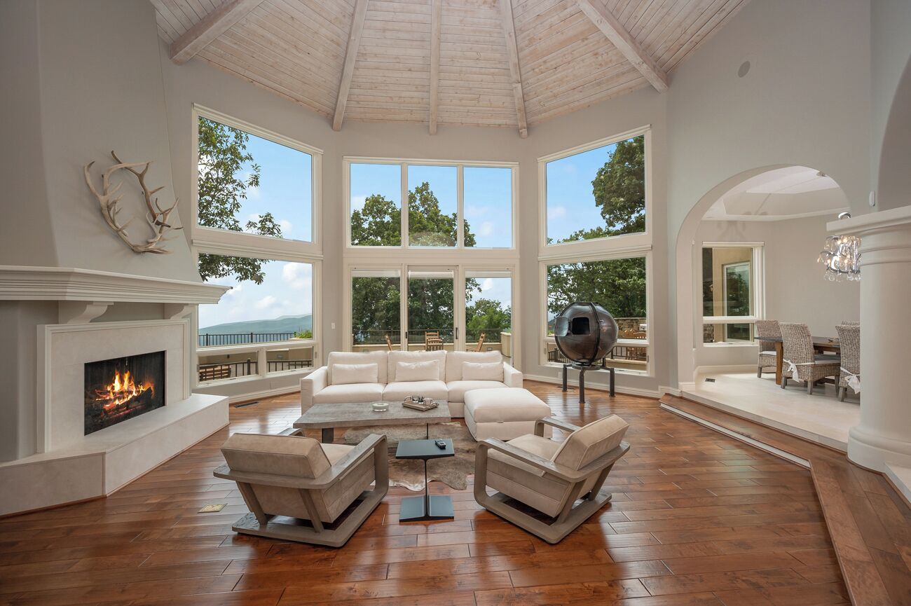 Sunset Villa with Panoramic Mountain Views