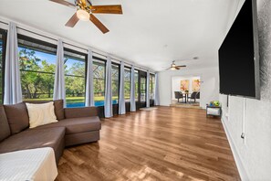 Smart TV, books, offices