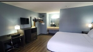 Standard Single Room, 1 Katil Raja (King), Accessible, Non Smoking | Seterika/papan seterika, Wi-fi percuma, cadar katil 