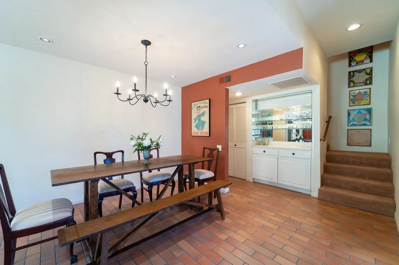 Canyon Villas Condo in south Palm Springs with majestic mountain views