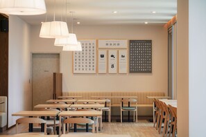 Daily buffet breakfast (TWD 650 per person) - Solaria Nishitetsu Hotel Taipei Ximen (Taipei)