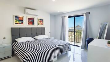 1 bedroom, desk, iron/ironing board, WiFi