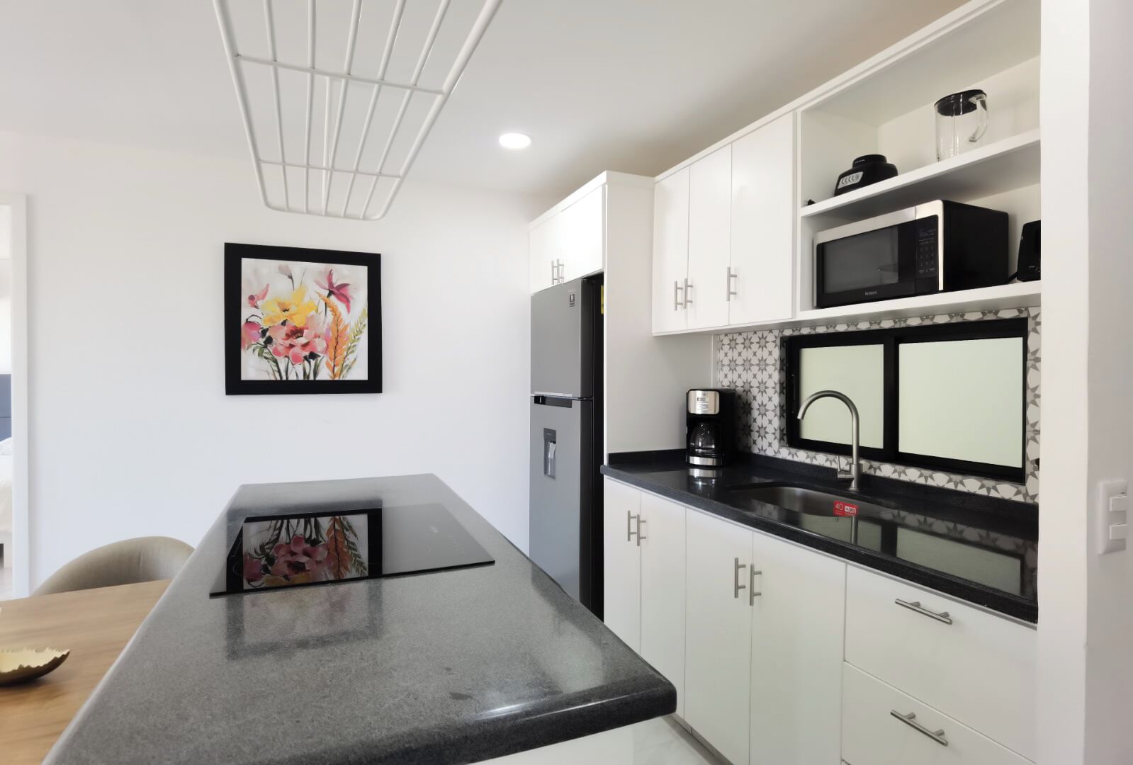 508 A -Tiara New 1 BDR 5 min away from Downtown, marina and beach 